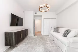 347 N New River Dr E, Fort Lauderdale, FL 33301 - Photo 14