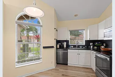 6419 Long Key Lane, Boynton Beach, FL 33472 - Photo 10
