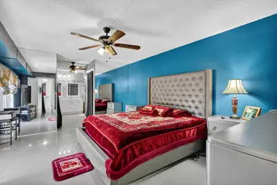 623 Springdale Circle, Palm Springs, FL 33461 - Photo 24