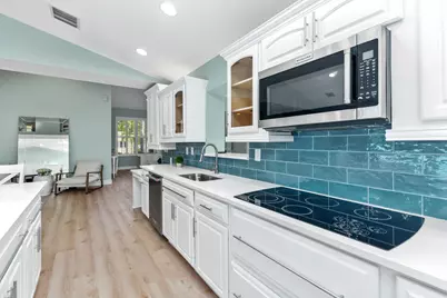 490 Mars Way, Juno Beach, FL 33408 - Photo 10