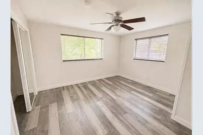 600 NW 33rd Street, Oakland Park, FL 33309 - Photo 8