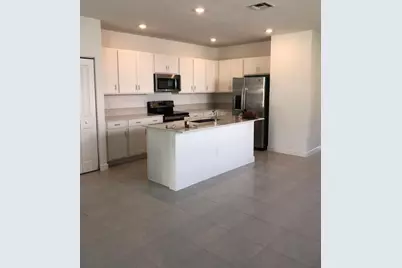 229 SE Woodbark Street, Port Saint Lucie, FL 34984 - Photo 4