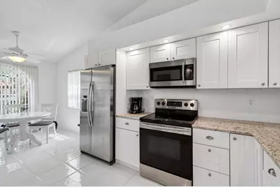 14323 Via Royale #2, Delray Beach, FL 33446 - Photo 18