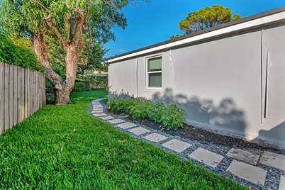 959 SW 18th Street #W, Boca Raton, FL 33486 - Photo 18