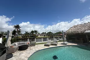 919 SE 10th St, Pompano Beach, FL 33060 - Photo 2