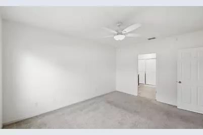 428 SE Fairchild Avenue, Port Saint Lucie, FL 34984 - Photo 22