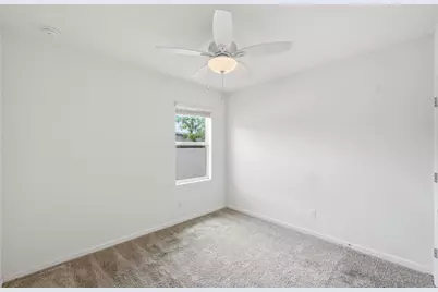 428 SE Fairchild Avenue, Port Saint Lucie, FL 34984 - Photo 16