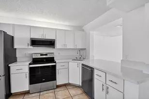 212 Foxtail Dr, Greenacres, FL 33415 - Photo 14