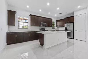 7115 Edison Pl, Palm Beach Gardens, FL 33418 - Photo 14