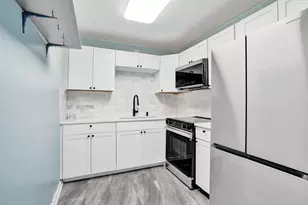 358 Oakridge T, Deerfield Beach, FL 33442 - Photo 6