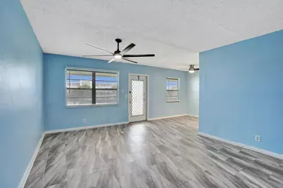 358 Oakridge T #358, Deerfield Beach, FL 33442 - Photo 10