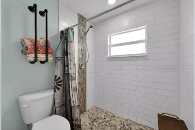 5566 Pinetree Drive, Fort Pierce, FL 34982 - Photo 14