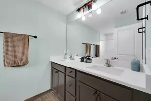 5566 Pinetree Dr, Fort Pierce, FL 34982 - Photo 12