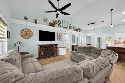 5566 Pinetree Drive, Fort Pierce, FL 34982 - Photo 16