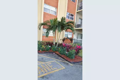 3610 NW 21st Street #308, Lauderdale Lakes, FL 33311 - Photo 2