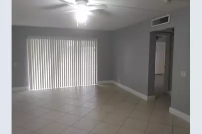 32 NE 22nd Avenue #107, Pompano Beach, FL 33062 - Photo 4