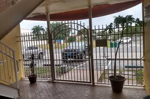 32 NE 22nd Ave, Pompano Beach, FL 33062 - Photo 2
