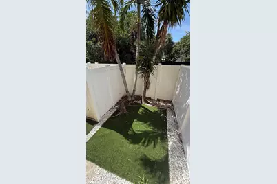 32 NE 22nd Avenue #107, Pompano Beach, FL 33062 - Photo 16