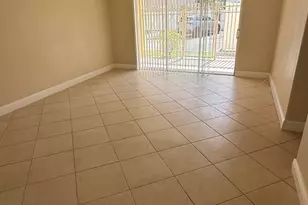 32 NE 22nd Ave, Pompano Beach, FL 33062 - Photo 10