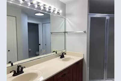 692 SW 158th Terrace, Pembroke Pines, FL 33027 - Photo 8
