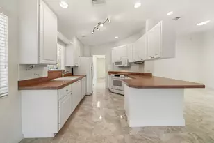 3214 Verdmont Ln, Wellington, FL 33414 - Photo 16