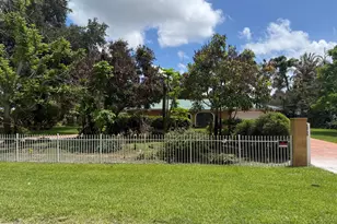 16700 E Alan Black Blvd E, The Acreage, FL 33470 - Photo 2