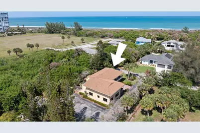 2505 Tamarind Drive, Fort Pierce, FL 34949 - Photo 2
