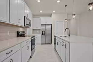 4837 Chantilly Rd, Lake Worth, FL 33467 - Photo 1