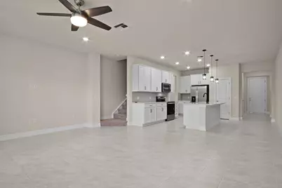 4837 Chantilly Road, Lake Worth, FL 33467 - Photo 4