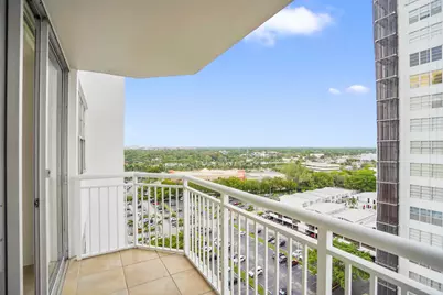 18051 Biscayne Boulevard #1504, Aventura, FL 33160 - Photo 42