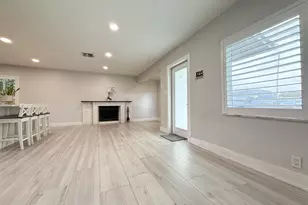 320 NE 60th St, Oakland Park, FL 33334 - Photo 12