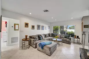 1036 NE 9th Ave, Fort Lauderdale, FL 33304 - Photo 6