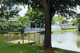 1417 Willow Rd, West Palm Beach, FL 33406 - Photo 34