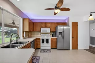 5589 SE Paramount Dr, Stuart, FL 34997 - Photo 6
