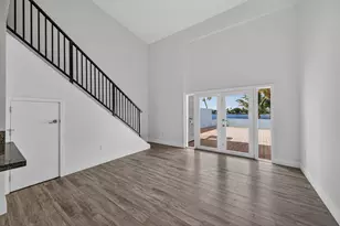 1819 W 68th St, Hialeah, FL 33014 - Photo 18