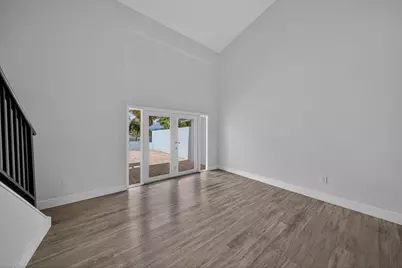 1819 W 68th Street, Hialeah, FL 33014 - Photo 8