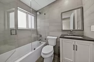 1819 W 68th St, Hialeah, FL 33014 - Photo 22