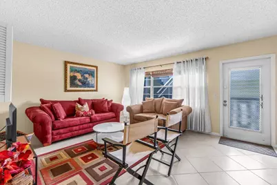 68 Suffolk B #68, Boca Raton, FL 33434 - Photo 6
