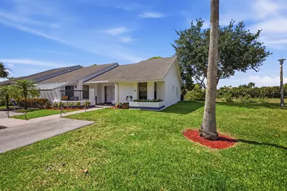 10775 Waterberry Drive, Boca Raton, FL 33498 - Photo 2