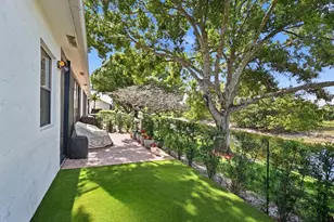 10775 Waterberry Dr, Boca Raton, FL 33498 - Photo 28