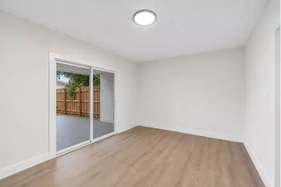 6561 Boulevard Of Champions, North Lauderdale, FL 33068 - Photo 18