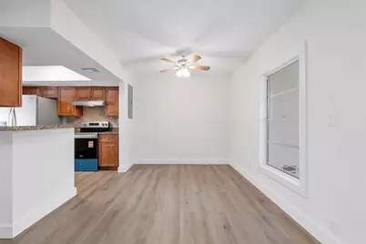 6561 Boulevard Of Champions, North Lauderdale, FL 33068 - Photo 14