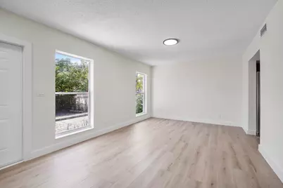 6561 Boulevard Of Champions, North Lauderdale, FL 33068 - Photo 6