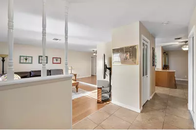 4020 NW 113th Avenue, Coral Springs, FL 33065 - Photo 8
