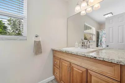 4020 NW 113th Avenue, Coral Springs, FL 33065 - Photo 32