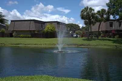 2561 NW 99th Avenue, Coral Springs, FL 33065 - Photo 34