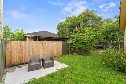 2640 NW 14th Court, Fort Lauderdale, FL 33311 - Photo 22