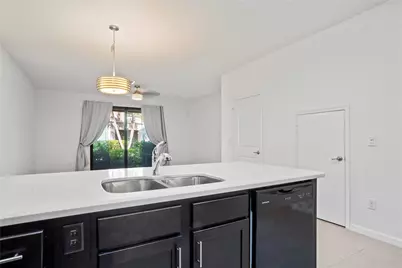 4210 N Dixie Highway #29, Oakland Park, FL 33334 - Photo 4