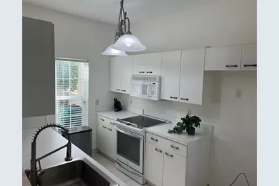 4878 SW 32nd Terrace, Fort Lauderdale, FL 33312 - Photo 4