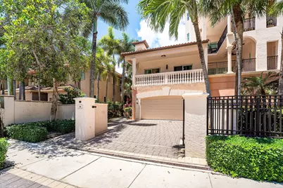19 Hendricks Isle, Fort Lauderdale, FL 33301 - Photo 2